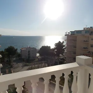 Coastline Apartment