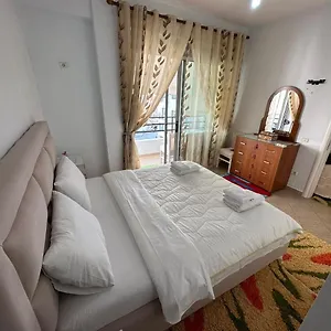 Taulant Apartment