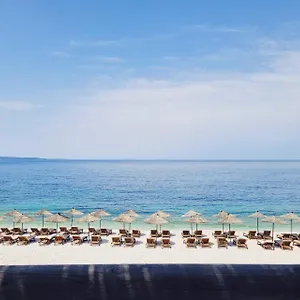 Junis Seaside Private Apartment